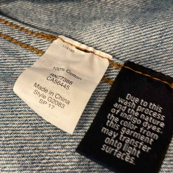 Madewell Denim Jacket - Picture 2 of 7